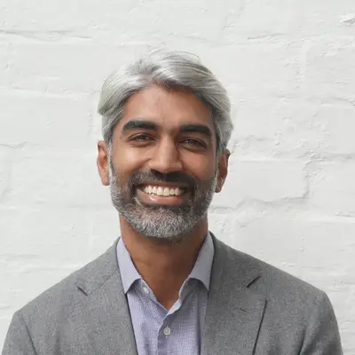 Dr Ray Boyapati