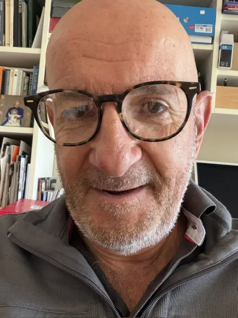 Francis Parnis